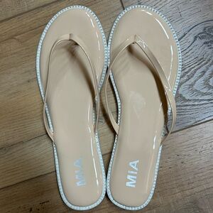 MIA Flip Flops